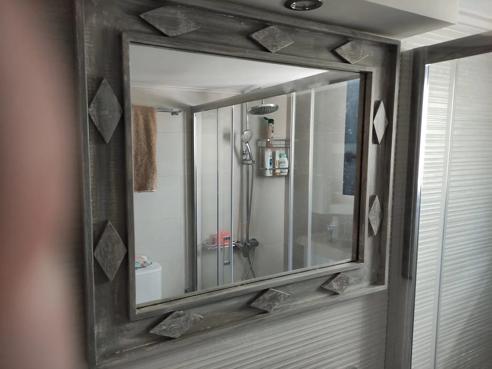 Miroir encadré