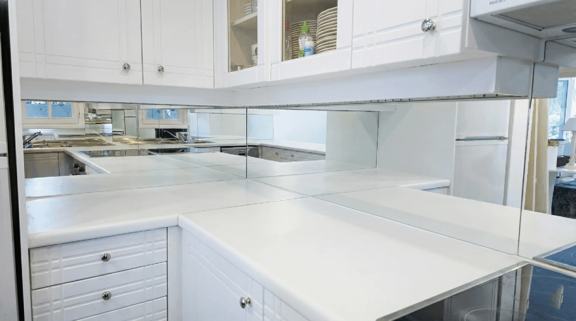 Mirror kitchen splashback